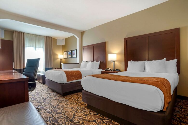 Hotel Comfort Suites Mobile East Bay