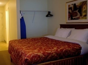 Hotel Home-towne Suites Decatur