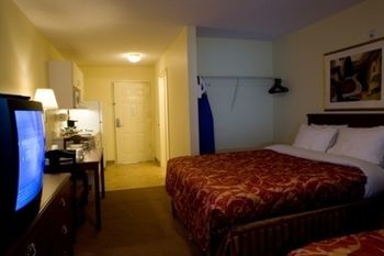 Hotel Home-towne Suites Decatur
