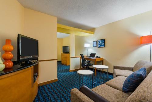 Hotel Fairfield Inn And Suites Mobile