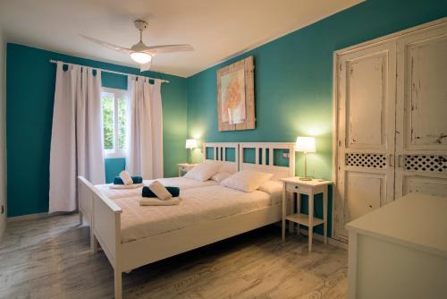 Aparthotel �cora Ibiza