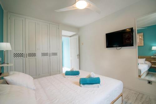 Aparthotel �cora Ibiza