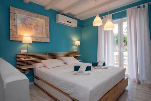 Aparthotel �cora Ibiza
