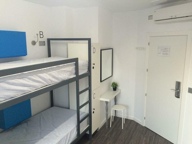 Chameleon Hostel Alicante
