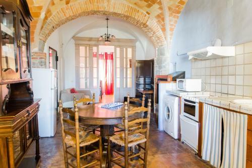 Apartaments Can Gibert