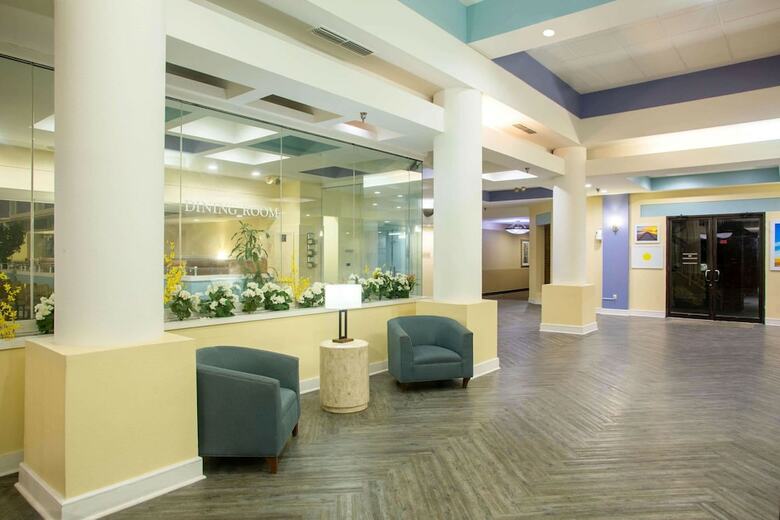 Hotel Super 8 By Wyndham Mobile I-65