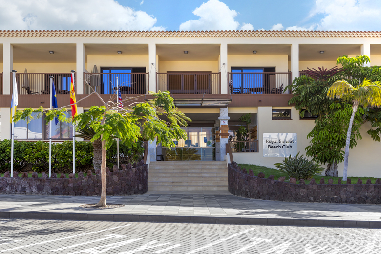 Apartamentos Royal Sunset Beach Club