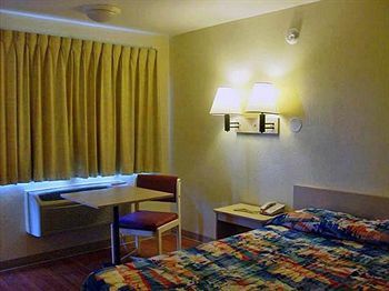 Motel 6 Montgomery - East