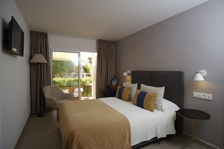 Hostal Mikasa Agua Amarga & Spa
