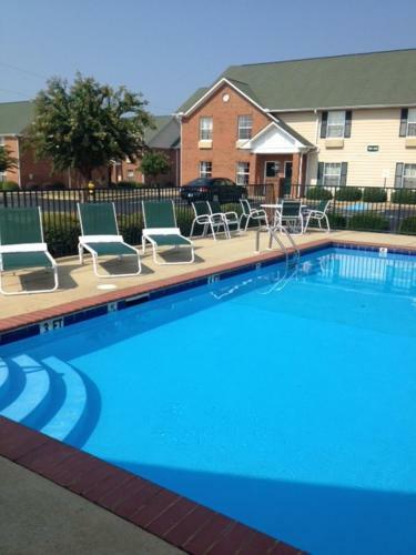 Hotel Home-towne Suites Prattville