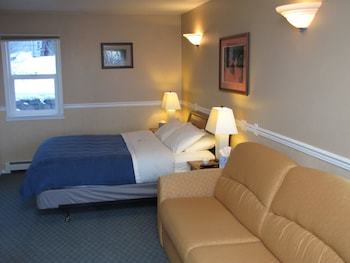 Hotel Copper Whale Inn