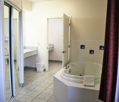 Motel Puffin Inn