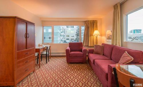 Anchorage Grand Hotel
