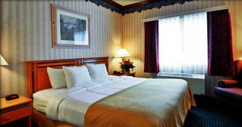 Hotel Clarion Suites Downtown Anchorage
