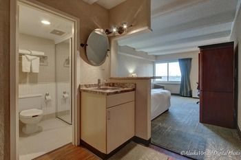 Anchorage Lofts Hotel