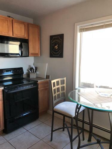 Hotel Anchorage Uptown Suites