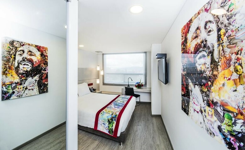 Hotel Black Tower Premium