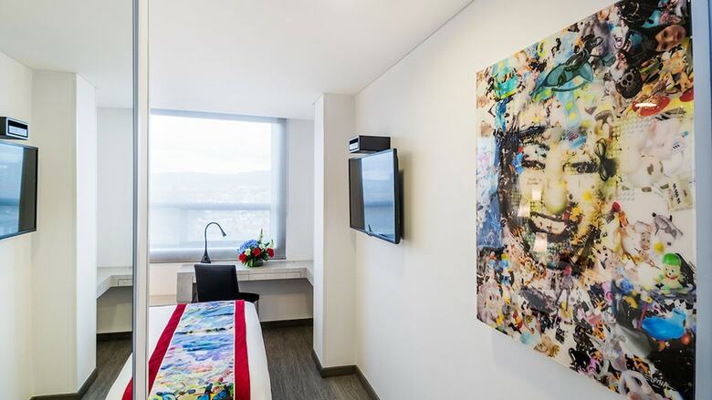 Hotel Black Tower Premium