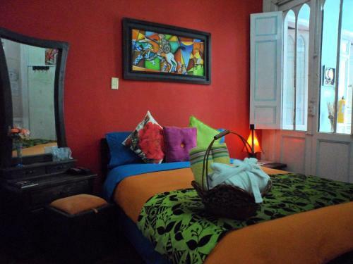 Hostal Zohar Hostel
