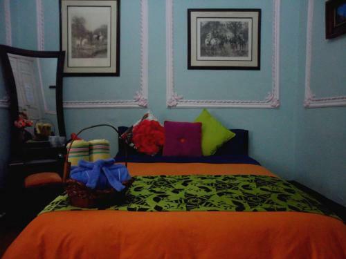 Hostal Zohar Hostel