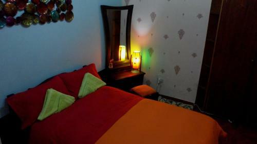 Hostal Zohar Hostel