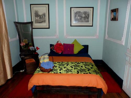 Hostal Zohar Hostel
