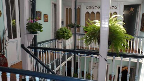 Hostal Zohar Hostel