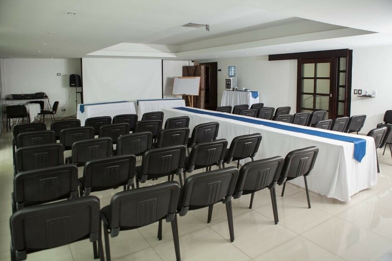 Hotel Colombians Suite