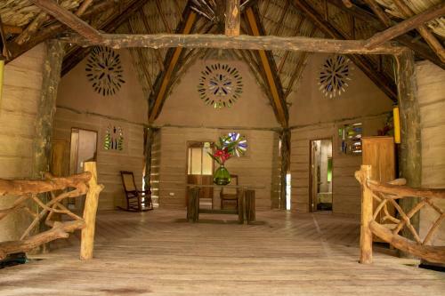 Eco Hotel Cosmogenesis