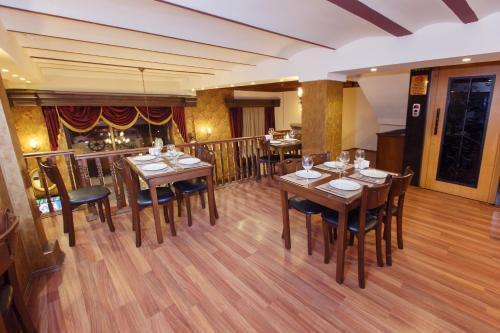 Hostal Tas Konak Hotel