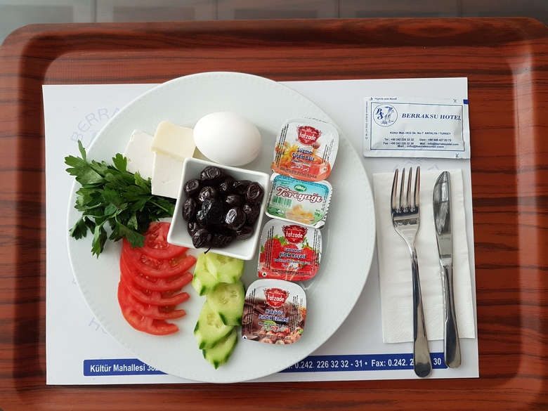 Berrak Su Hotel