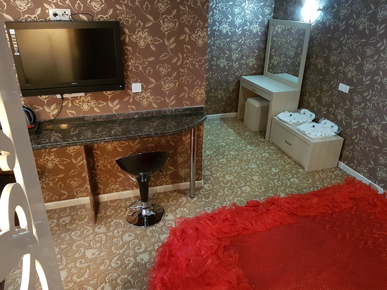 Berrak Su Hotel