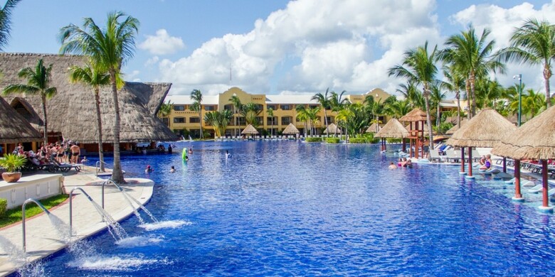 Hotel Barcelo Maya Palace