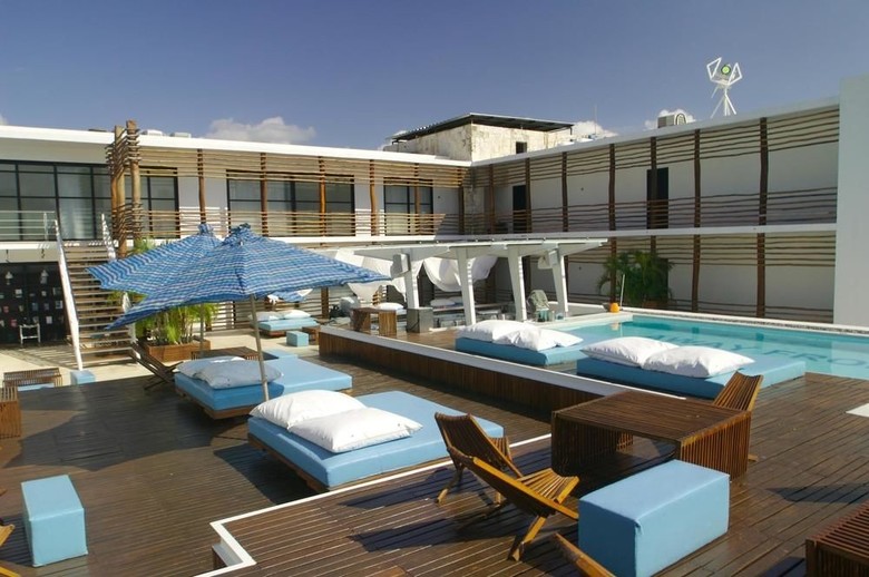Om Hotel