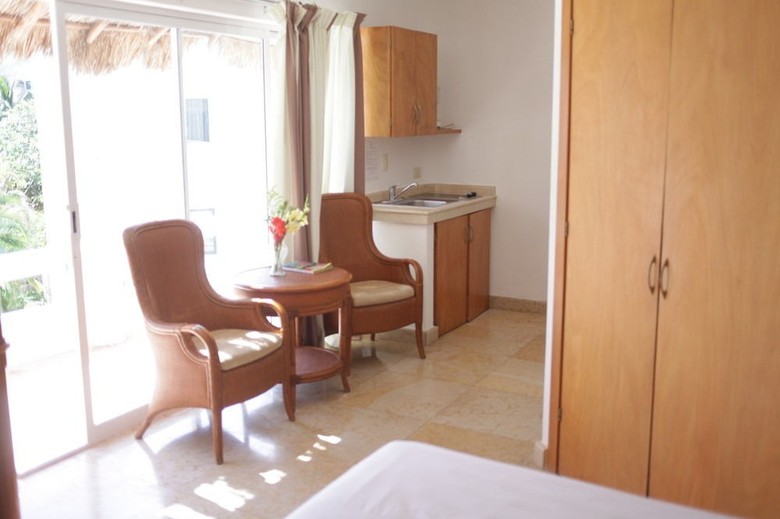 Hotel Blue Palms