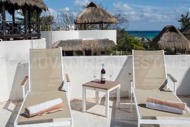 Hotel Blue Palms