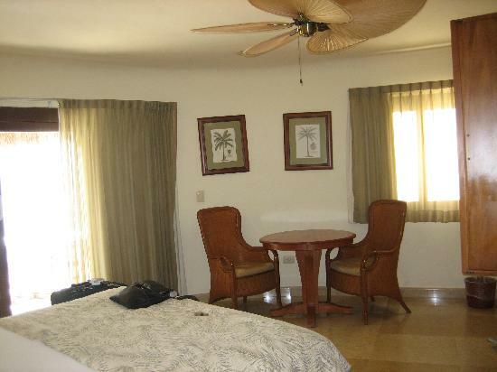 Hotel Blue Palms