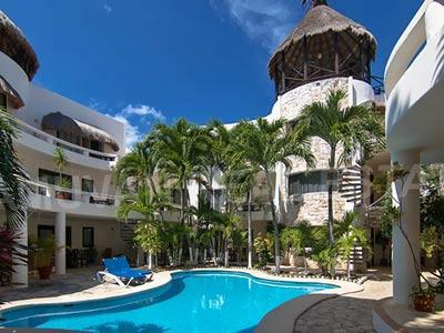 Hotel Blue Palms