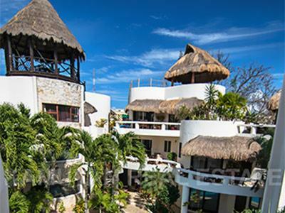 Hotel Blue Palms