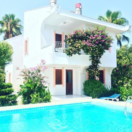 Hotel Flower Villa Apart