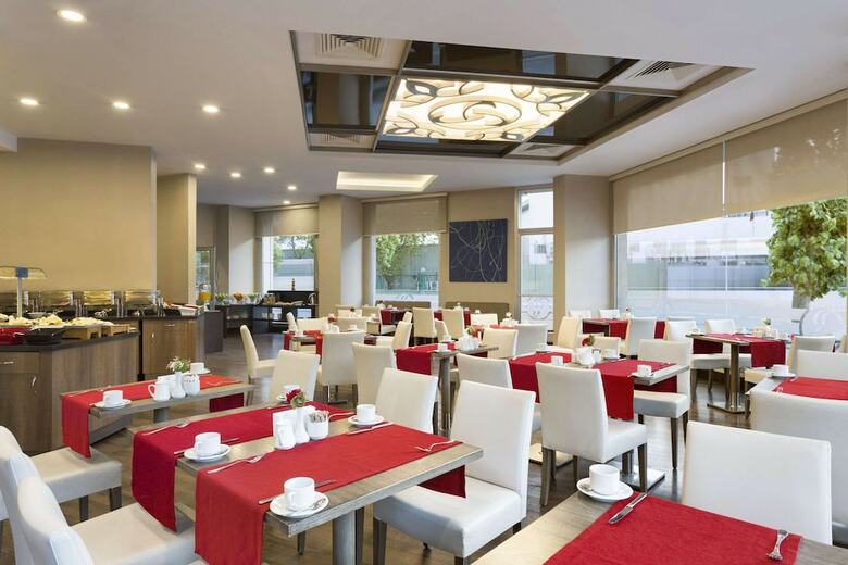 Hotel Ramada Plaza Izmir