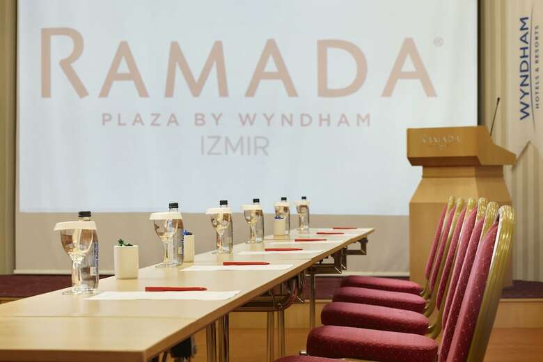 Hotel Ramada Plaza Izmir
