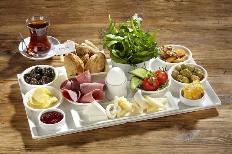 Hotel Ramada Plaza Izmir