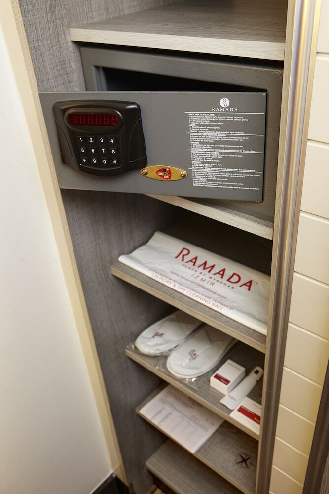 Hotel Ramada Plaza Izmir