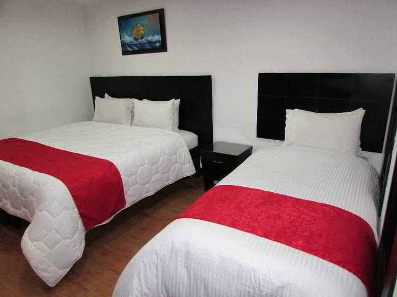 Hotel Sebastian Inn