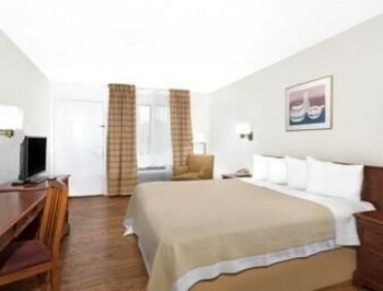 Motel Days Inn West
