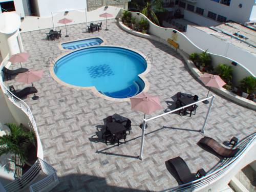 Apartamentos Suiteline Plus ? Cerca Al Mar