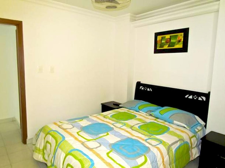 Apartamentos Jazm�n - 2 Hab - Smr183a