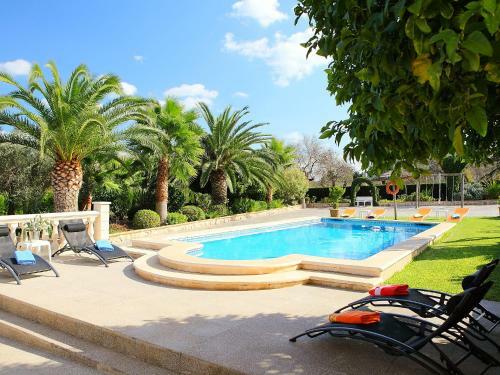 Holiday Home Ca Na Guerrera