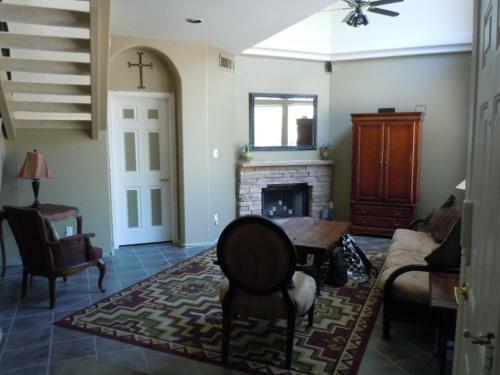 Phoenix Townhouse